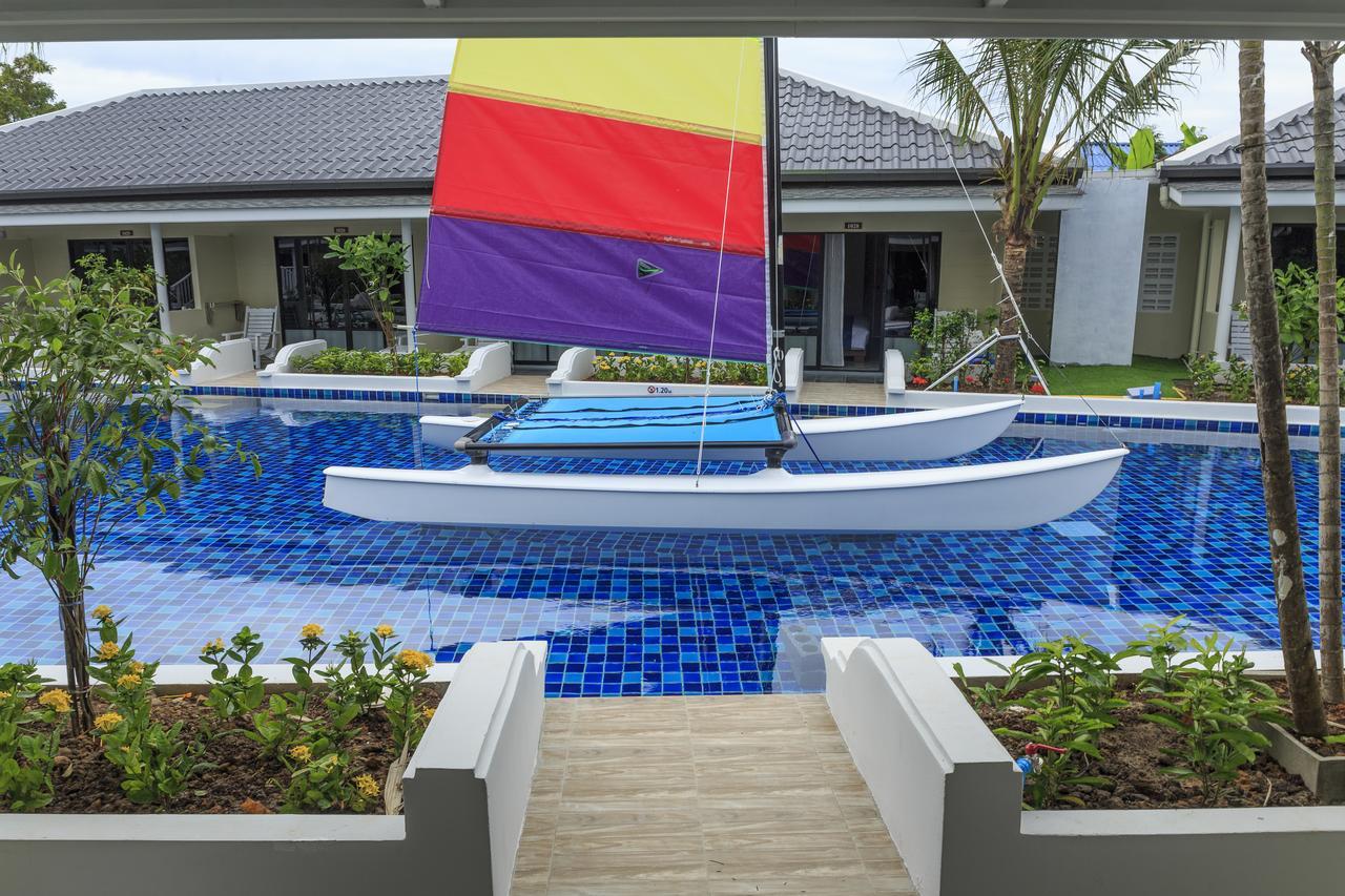 Tuana Hotels Brook Pool Access Chalong Eksteriør billede